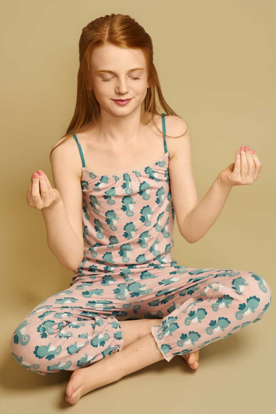 Kids apparel lookbook photography for sleepwear brand in Vancouver by Una Zhu