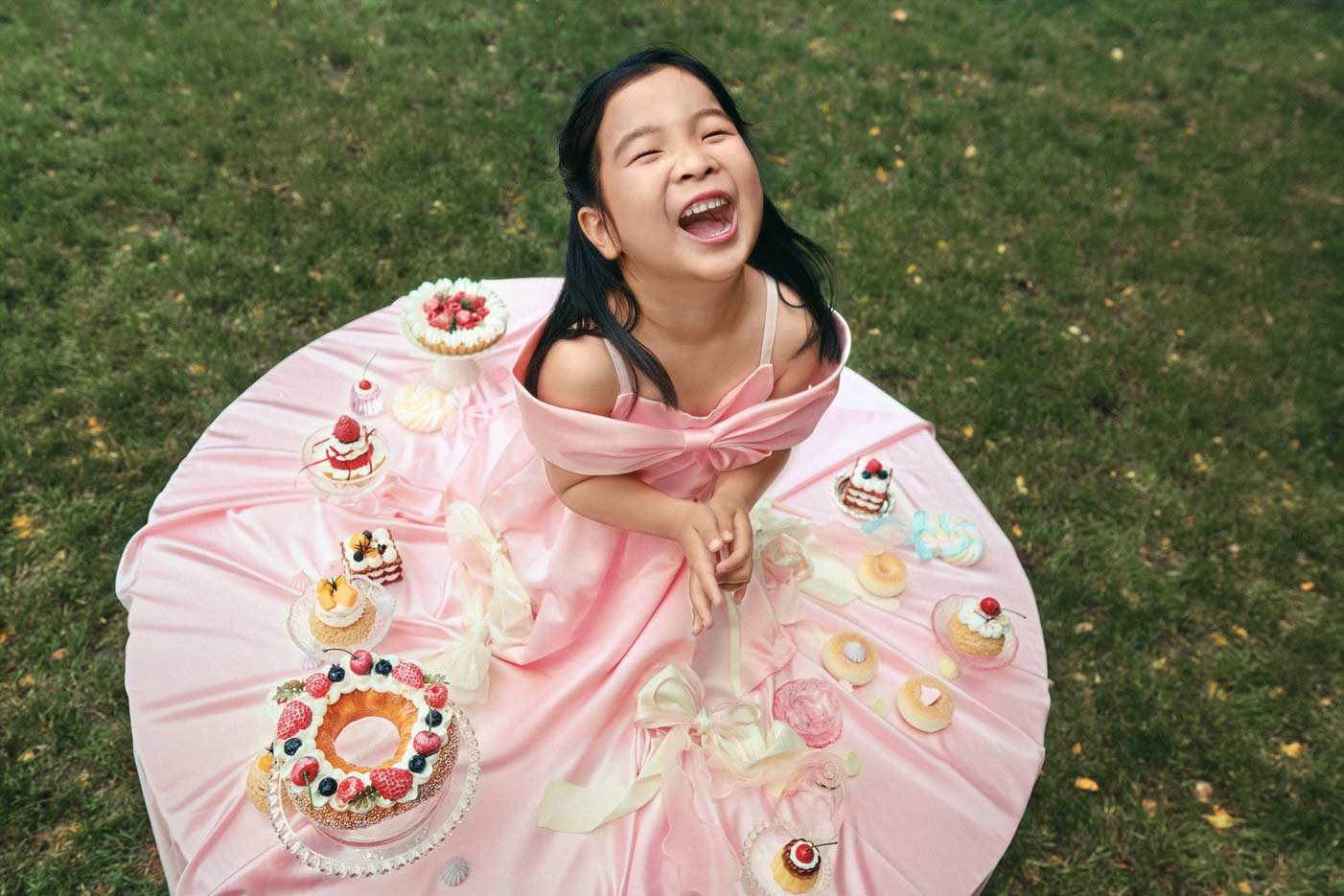 Commercial kids video production and campaign motion content by Una Zhu